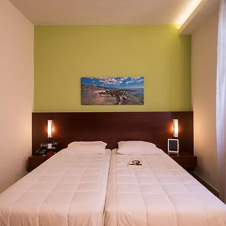 Hotel Oscar & Village Agia Marina