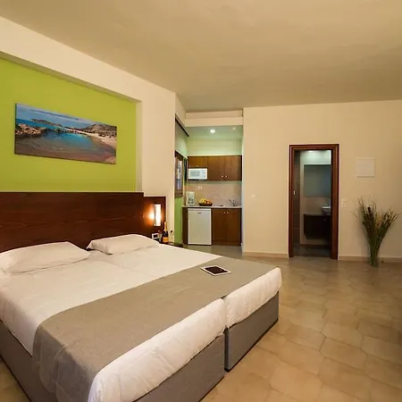 Oscar Suites&village Hotel 4*