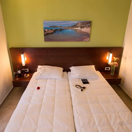 Oscar Suites&village 4* Agia Marina