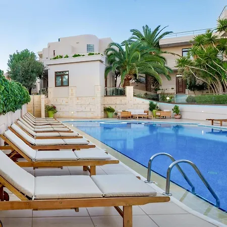 Oscar Suites&village