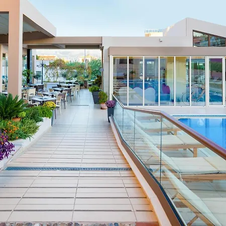 Hotel Oscar Suites&village