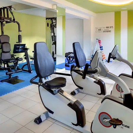 Oscar Suites&village 4*